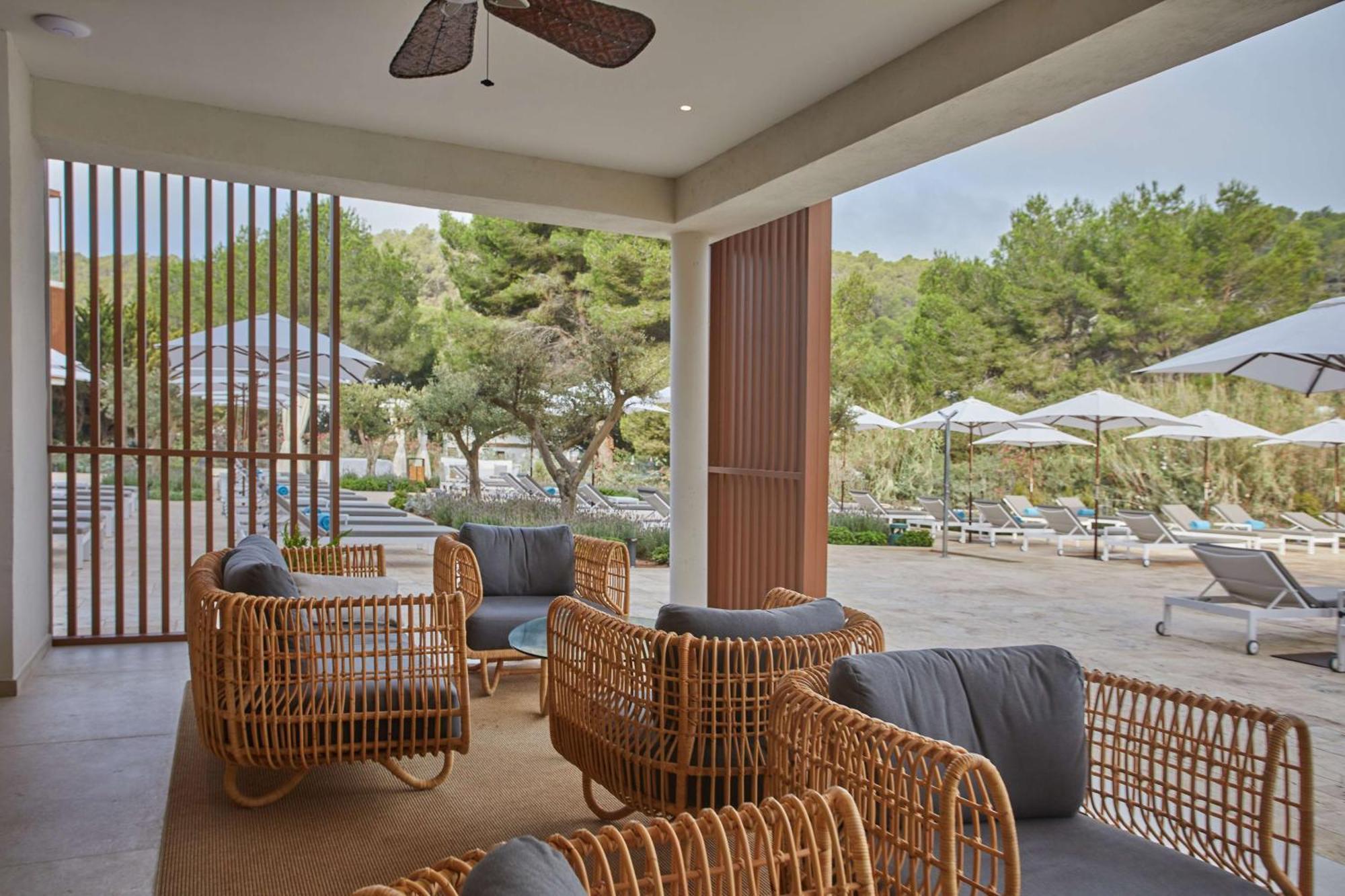 The Club Cala San Miguel Hotel Ibiza, Curio Collection By Hilton (Adults Only) Port de Sant Miguel Exterior foto