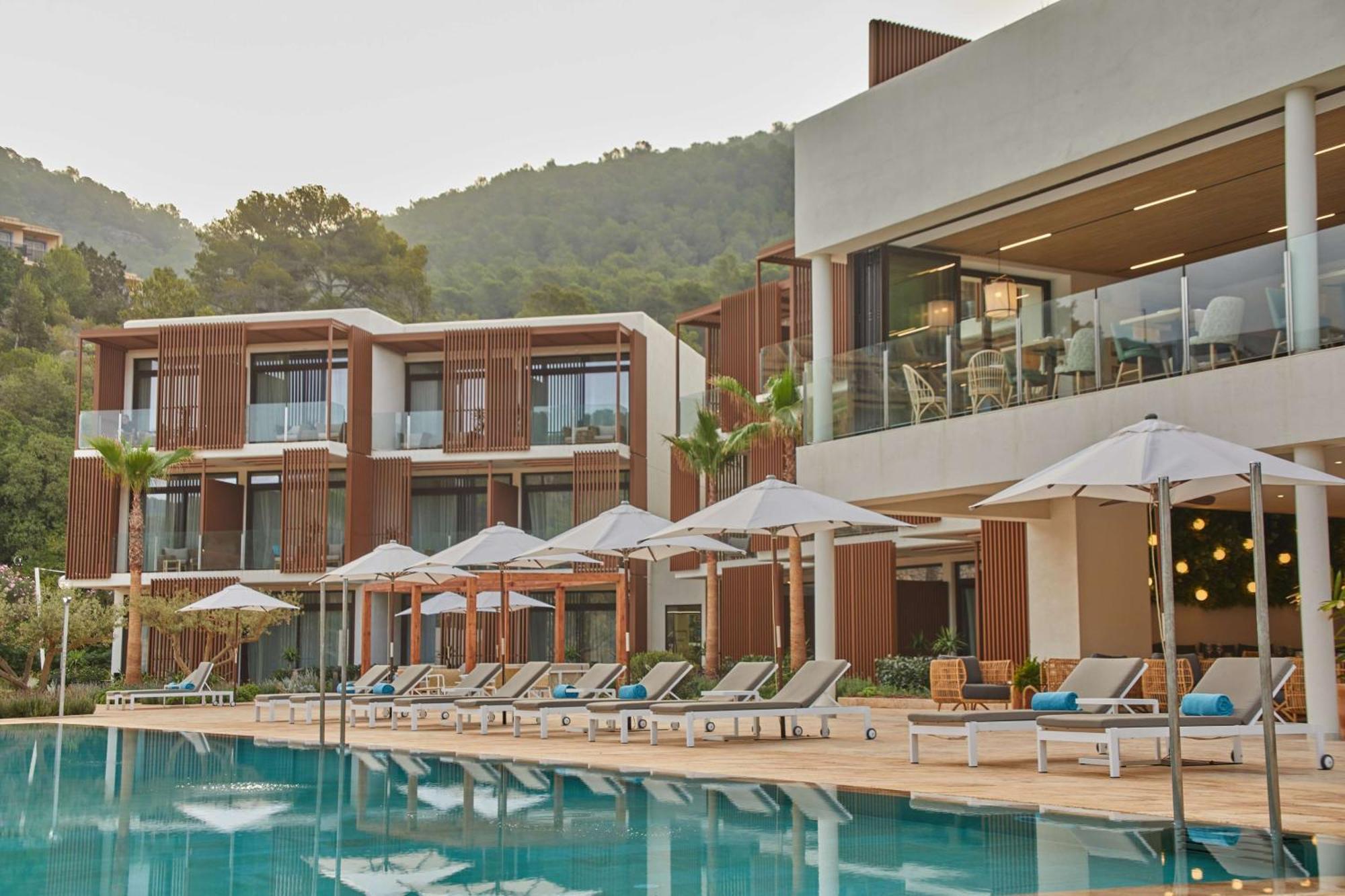 The Club Cala San Miguel Hotel Ibiza, Curio Collection By Hilton (Adults Only) Port de Sant Miguel Exterior foto